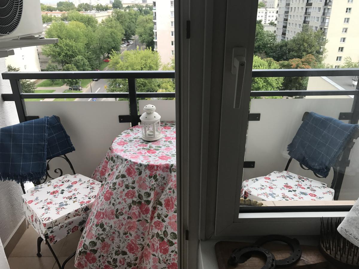 Apartament Karmelicka 19 Muzeum Polin Daire Varşova Dış mekan fotoğraf